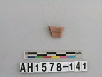 藏品(紅色泥質陶環殘件)的圖片